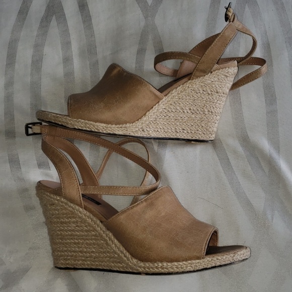 Wedges - Picture 2 of 5